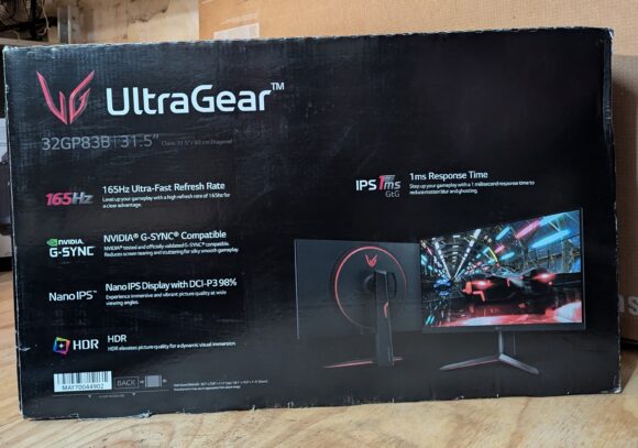 32" UltraGear QHD Nano IPS 1ms 165Hz HDR Monitor with G-SYNC Compatibility New